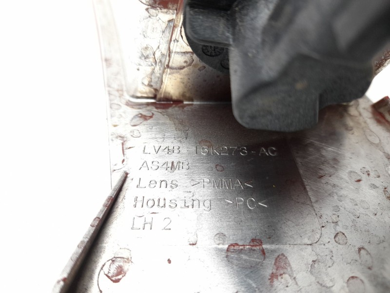 Recambio de faro antiniebla trasero izquierdo para ford kuga iii referencia OEM IAM LV4B15K273AC  4100103/FD8084354