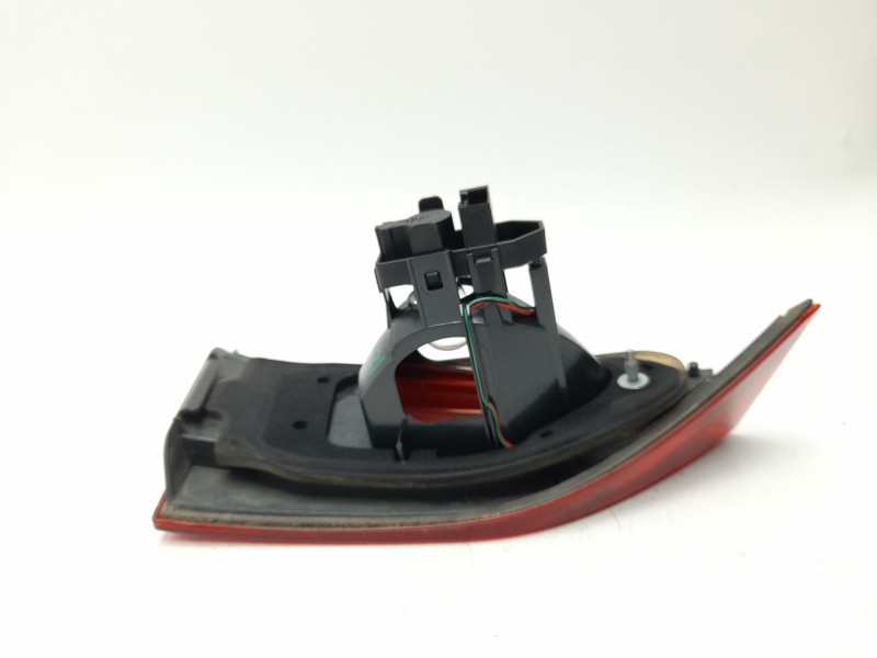 Recambio de piloto trasero derecho interior para bmw x1 (e84) sdrive 18 d referencia OEM IAM 63212990114  103F06241776/16032552/