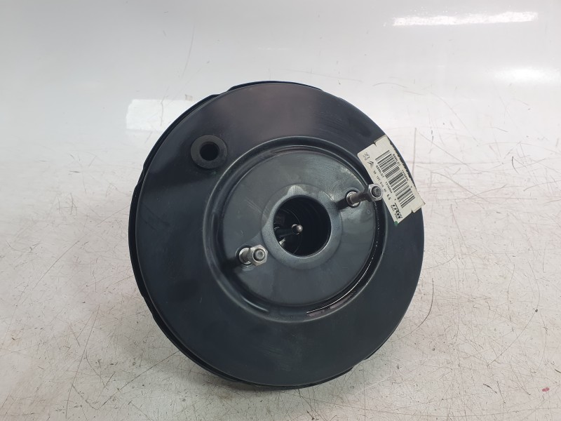 Recambio de servofreno para opel crossland x / crossland (p17, p2qo) 1.2 (75) referencia OEM IAM 1316894  