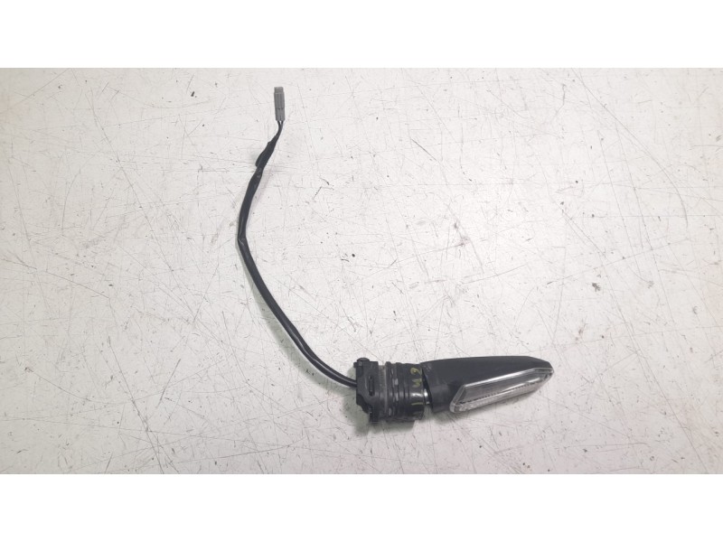 Recambio de piloto delantero izquierdo para honda cbr (601cc - ) cbr 650 r (rh07, rh01) referencia OEM IAM 33450MLRD01  