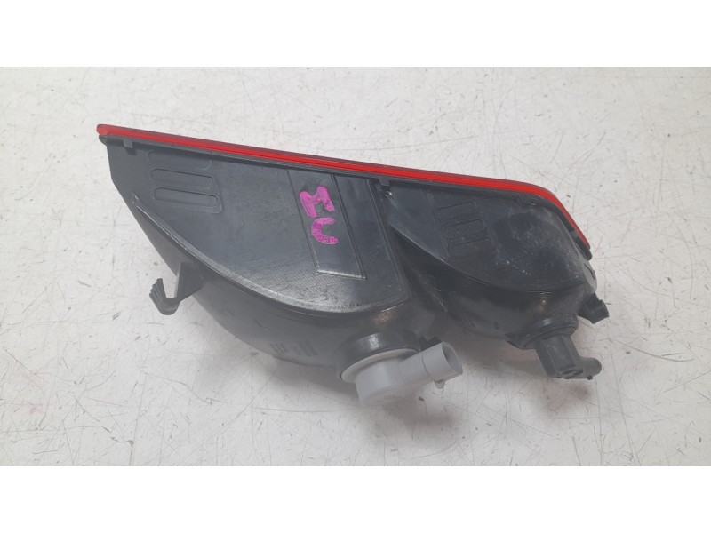 Recambio de faro antiniebla trasero derecho para peugeot 408 ii (fp_, f3_, fm_) puretech 130 referencia OEM IAM 9835303380  