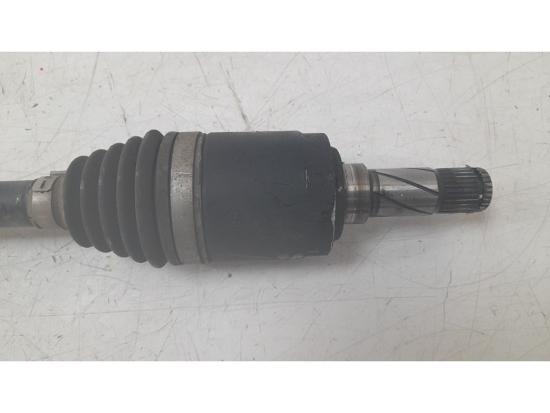 Recambio de transmision trasera derecha para land rover discovery sport (l550) 2.0 d 4x4 referencia OEM IAM FK724B402AB  