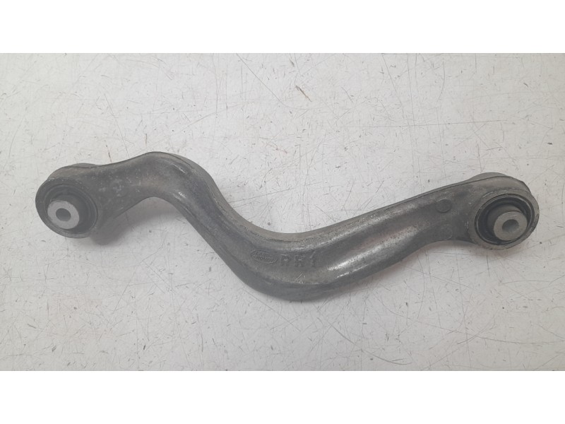 Recambio de brazo suspension superior trasero derecho para land rover discovery sport (l550) 2.0 d 4x4 referencia OEM IAM FK725B