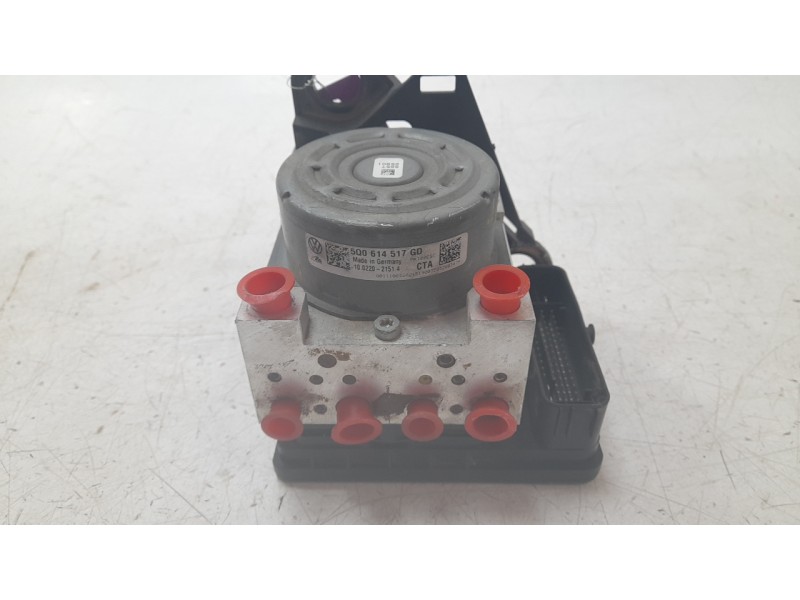 Recambio de abs para volkswagen passat variant (cb5) r-line referencia OEM IAM 5Q0614517GD  