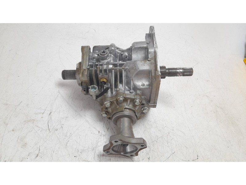 Recambio de caja transfer para dacia duster iii eco-g 100 essential referencia OEM IAM 331175457R  