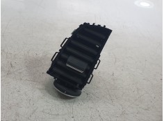 Recambio de aireador central izquierdo para renault megane iv hatchback (b9a/m/n_) 1.5 blue dci 115 (b9a6) referencia OEM IAM 68