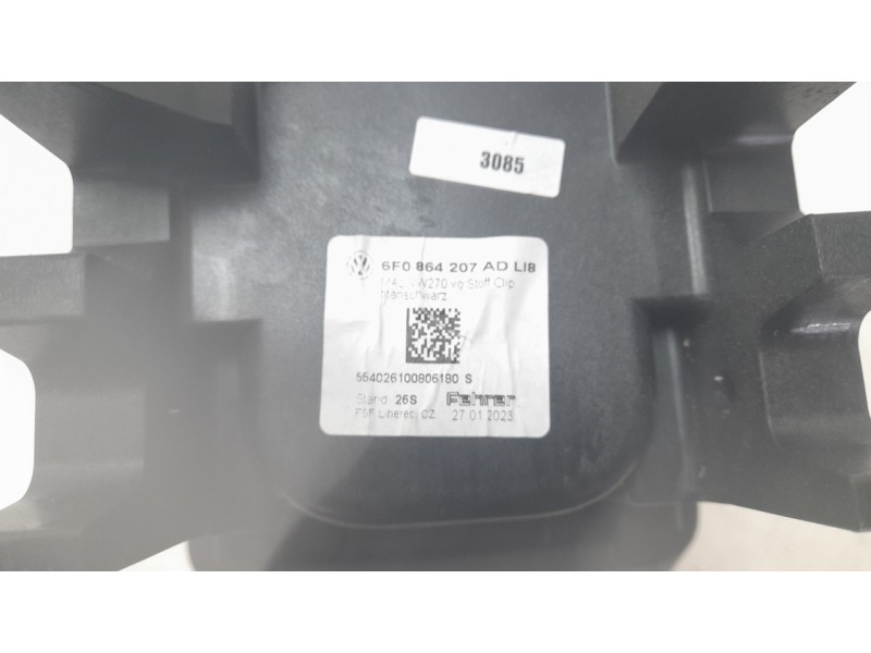 Recambio de apoyabrazos central para volkswagen taigo (cs1) 1.0 tsi referencia OEM IAM 2G0864207A  