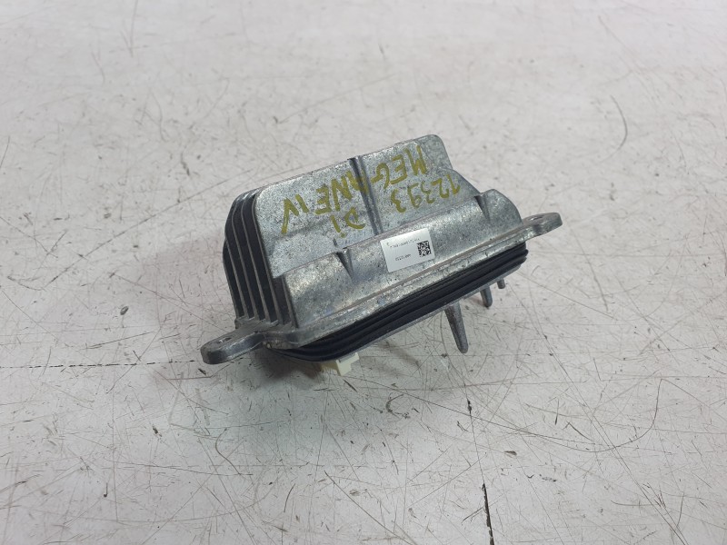 Recambio de modulo electronico para renault megane iv hatchback (b9a/m/n_) 1.5 blue dci 115 (b9a6) referencia OEM IAM 90049602  