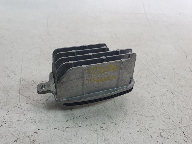 Recambio de modulo electronico para renault megane iv hatchback (b9a/m/n_) 1.5 blue dci 115 (b9a6) referencia OEM IAM 90062632  