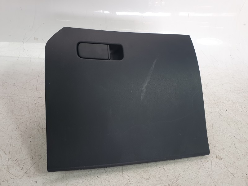 Recambio de guantera para mg zs 1.5 hybrid+ referencia OEM IAM 11406946  