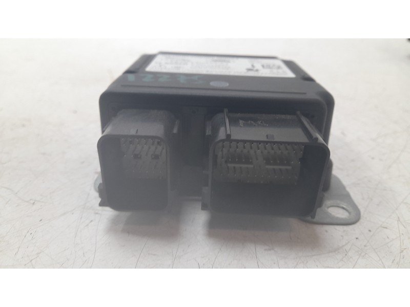 Recambio de centralita airbag para land rover discovery sport (l550) 2.0 d 4x4 referencia OEM IAM FK7214D374AJ 0285013069 