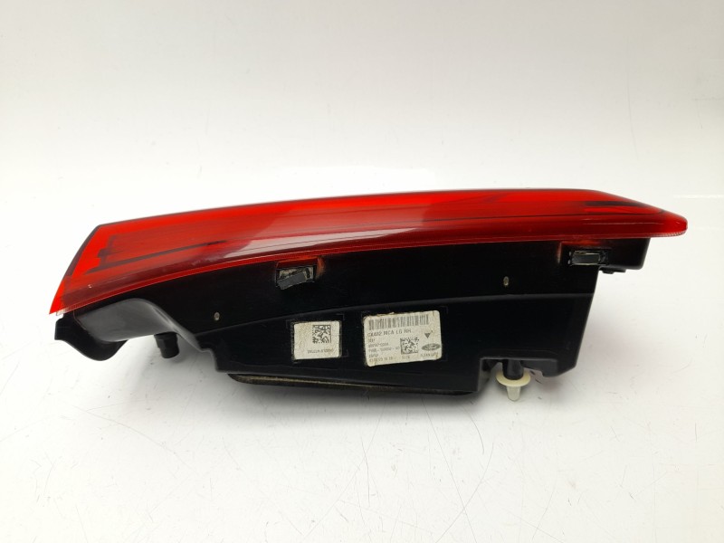 Recambio de piloto trasero derecho interior para ford kuga iii referencia OEM IAM PV4B13A602AD  