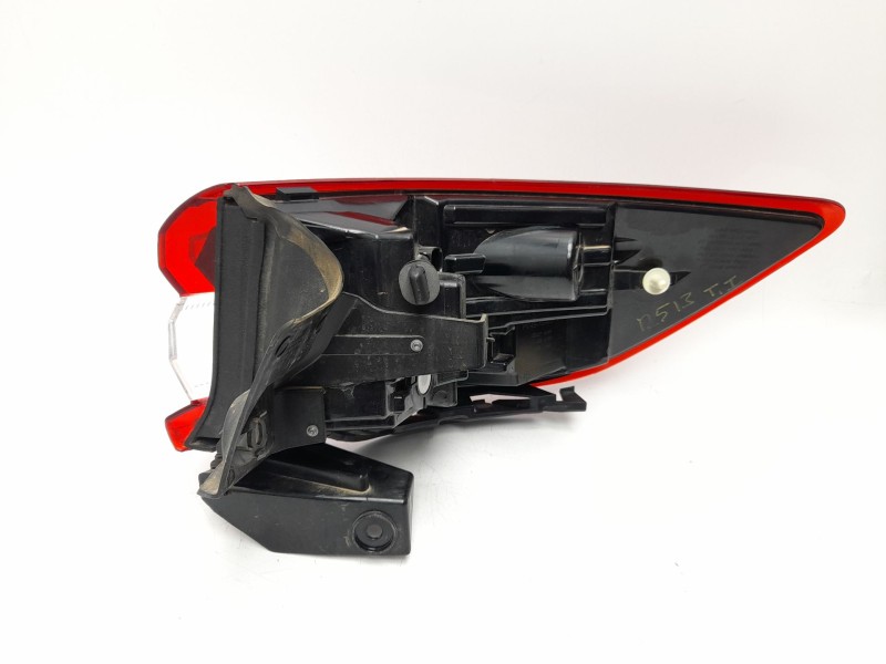 Recambio de piloto trasero izquierdo para ford kuga iii referencia OEM IAM PV4B13405AE  