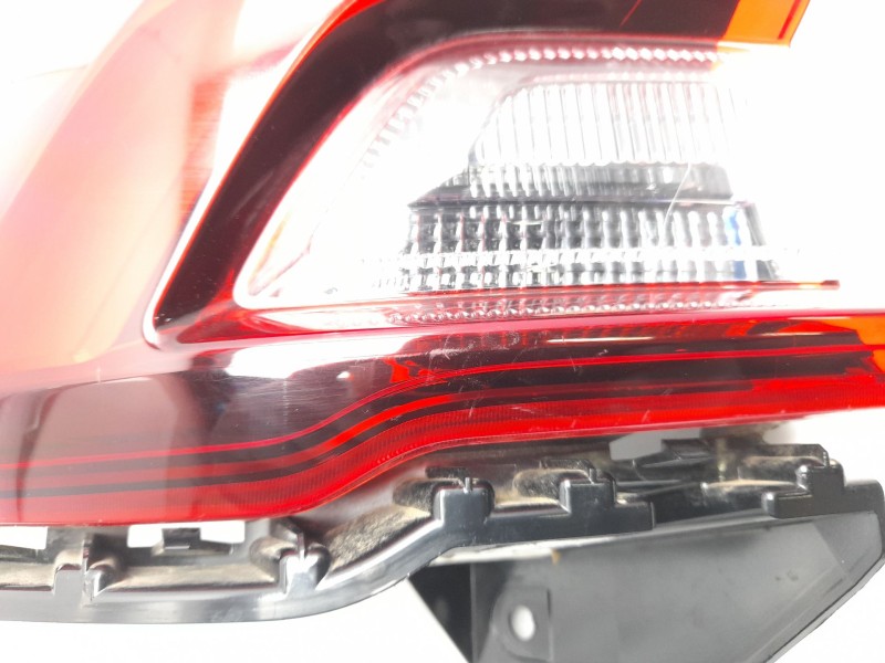 Recambio de piloto trasero izquierdo para ford kuga iii referencia OEM IAM PV4B13405AE  