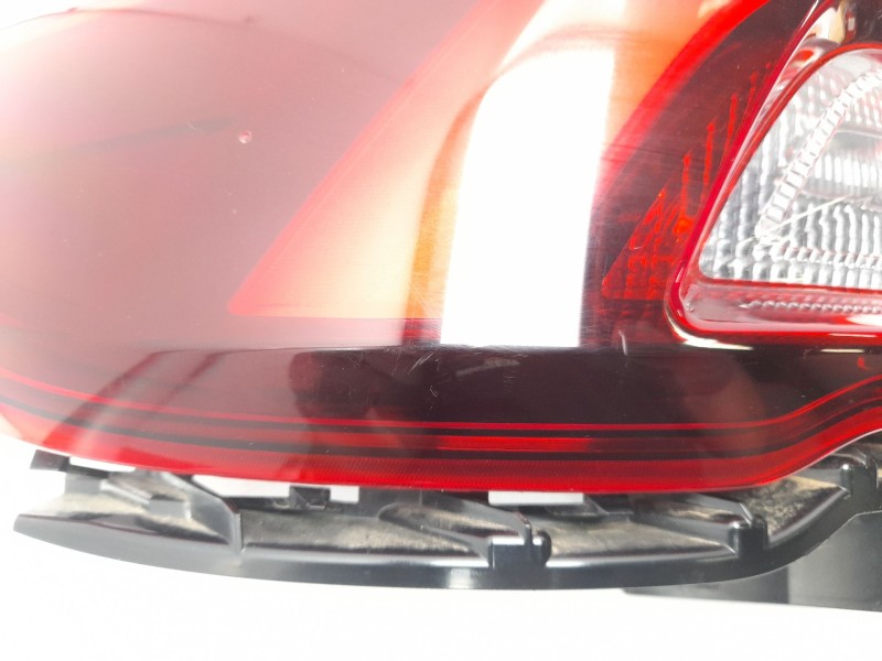 Recambio de piloto trasero izquierdo para ford kuga iii referencia OEM IAM PV4B13405AE  