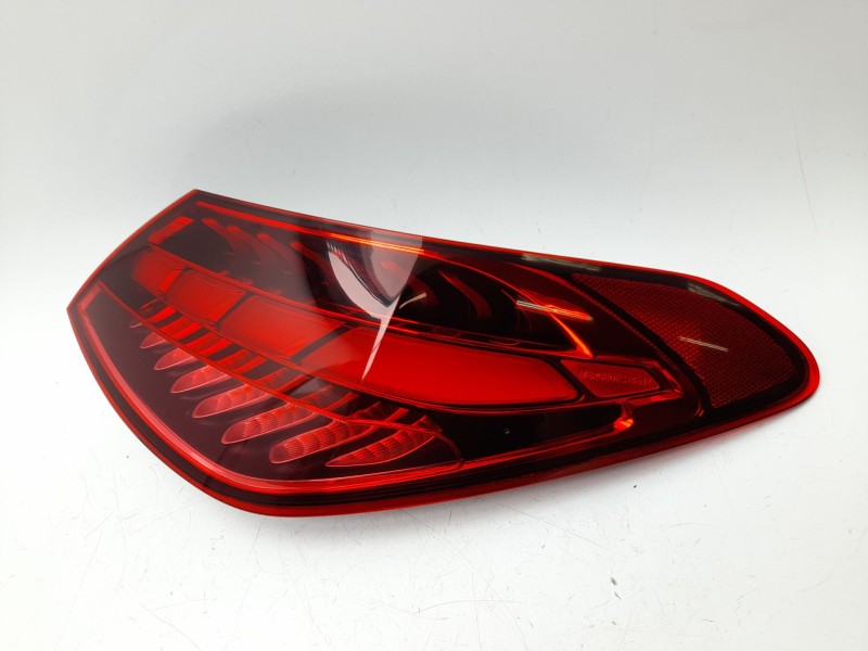 Recambio de piloto trasero derecho para mercedes-benz clase c (w206) c 200 d (206.003) referencia OEM IAM A2069063400  103F14530