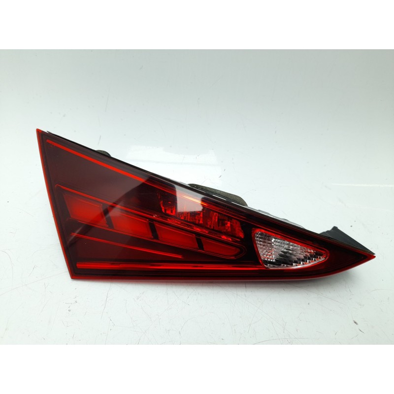 Recambio de piloto trasero izquierdo interior para mercedes-benz clase c (w206) c 200 d (206.003) referencia OEM IAM A2069063900