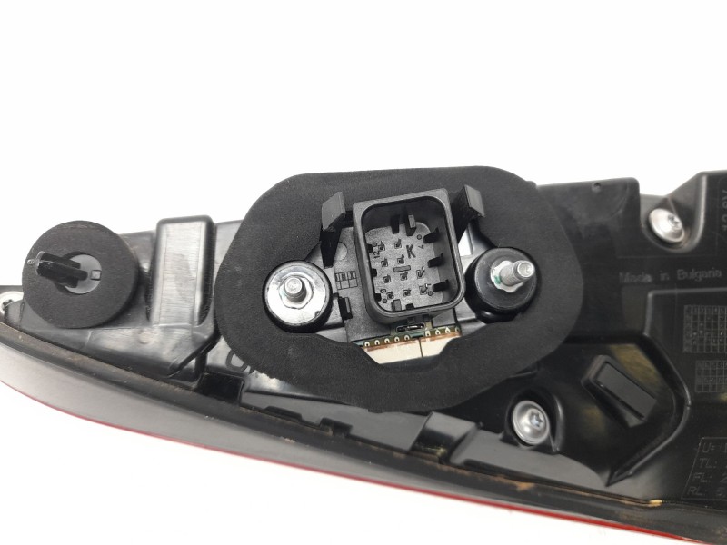 Recambio de piloto trasero izquierdo interior para mercedes-benz clase c (w206) c 200 d (206.003) referencia OEM IAM A2069063900