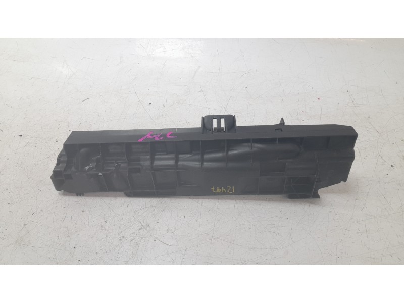 Recambio de soporte radiador para bmw x1 (e84) sdrive 18 d referencia OEM IAM 1710752491410  