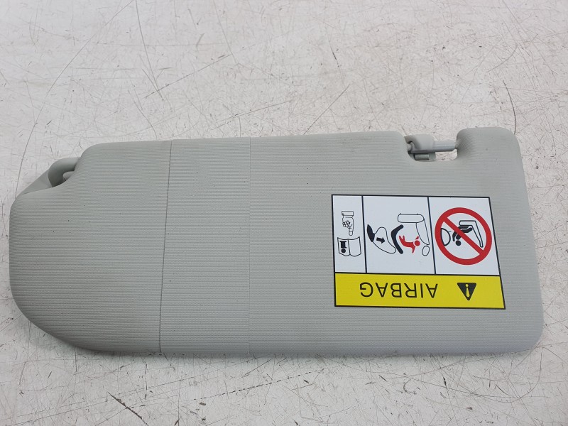 Recambio de parasol derecho para mg zs 1.5 hybrid+ referencia OEM IAM 13920009  