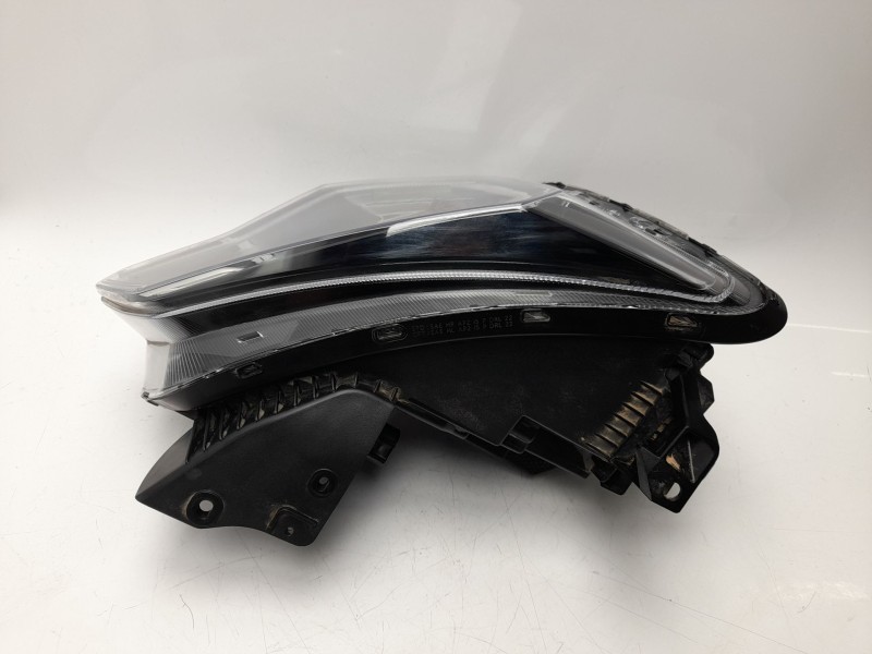 Recambio de faro derecho para kia niro ii (sg2) 1.6 gdi hybrid referencia OEM IAM 92102AT100  