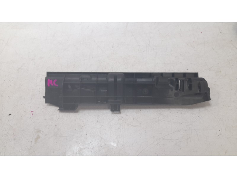 Recambio de soporte radiador para bmw x1 (e84) sdrive 18 d referencia OEM IAM 17107524912  