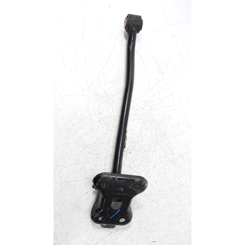 Recambio de brazo suspension inferior trasero derecho para jeep compass ii 2.0 m-jet cat referencia OEM IAM P68309201AA  