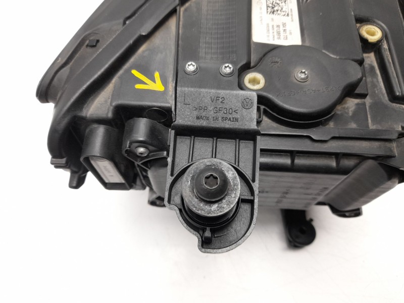 Recambio de faro izquierdo para volkswagen t-roc (a11, d11) 1.0 tsi referencia OEM IAM 2GA941773  2481019