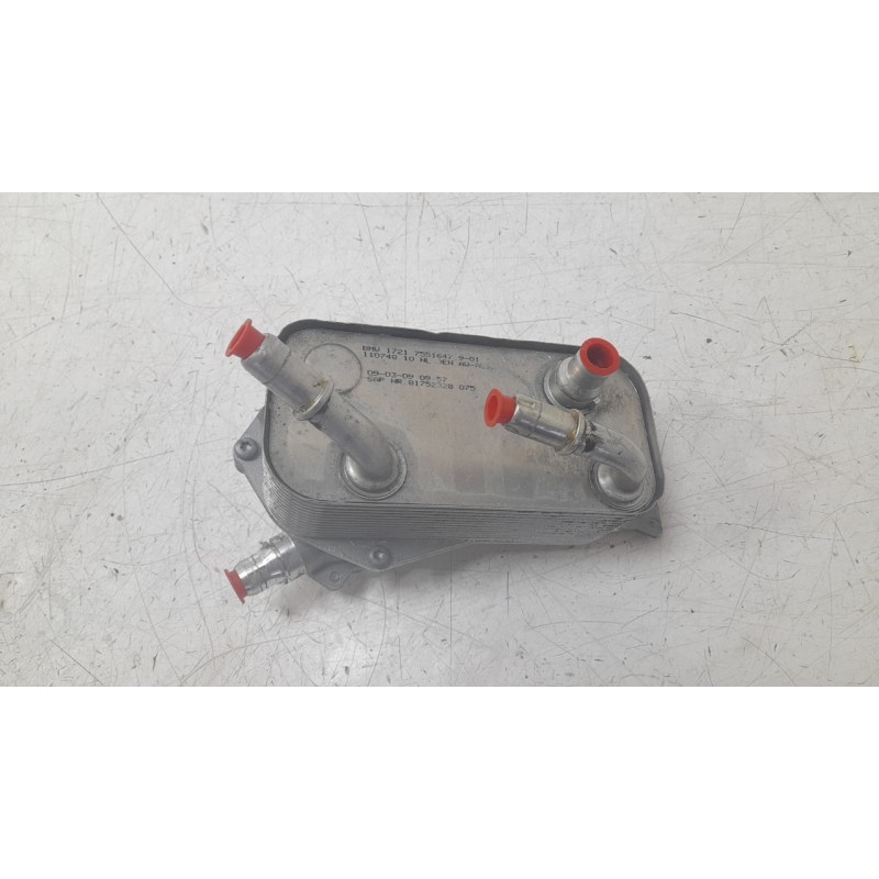 Recambio de enfriador aceite motor para bmw z4 roadster (e89) sdrive 23 i referencia OEM IAM 17217551647  CCLBM013/RMF130057HQ/3
