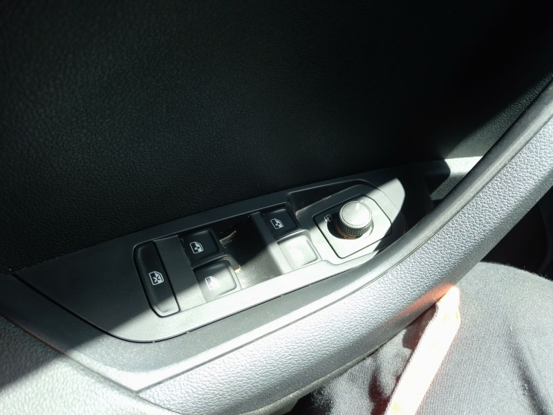 Recambio de mando elevalunas delantero izquierdo para skoda karoq (nu7, nd7) 1.5 tsi referencia OEM IAM   