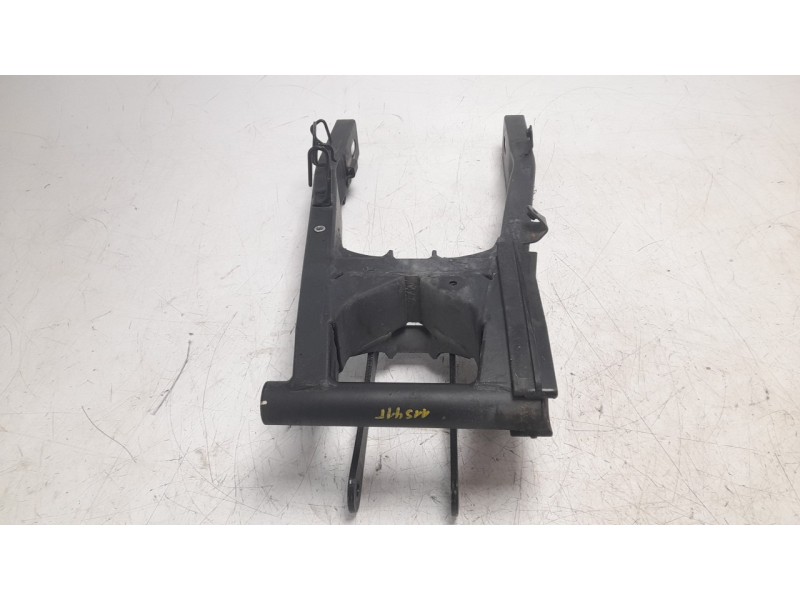 Recambio de basculante para kawasaki z 300 referencia OEM IAM 33001063418R  