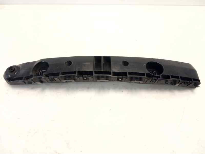 Recambio de molduras traseras para nissan juke (f15) acenta referencia OEM IAM 85228BV80A  
