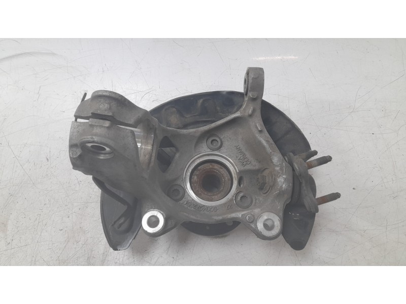 Recambio de mangueta delantera derecha para volkswagen passat variant (cb5) r-line referencia OEM IAM 5Q0407254A  ZZPVW026