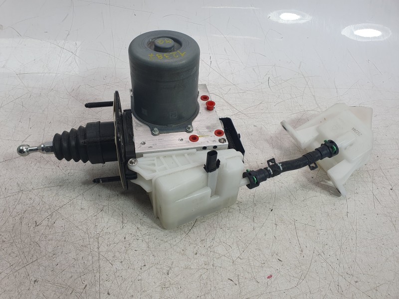 Recambio de bomba freno para mg zs 1.5 hybrid+ referencia OEM IAM 11595160  