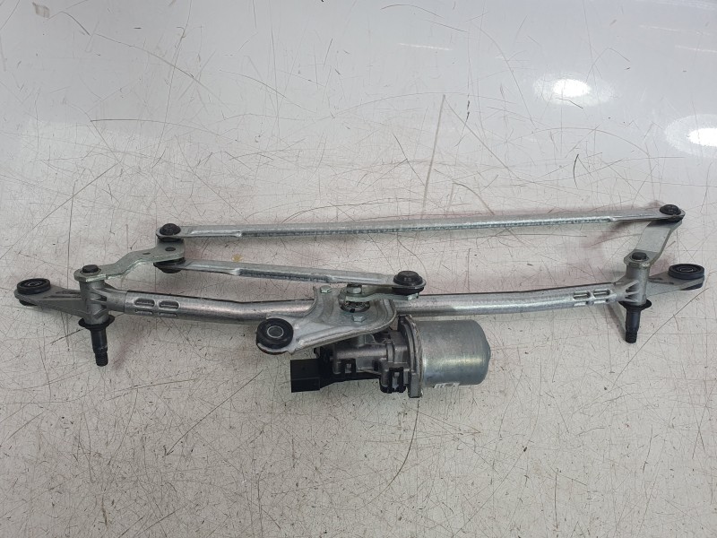 Recambio de motor limpia delantero para mg zs 1.5 hybrid+ referencia OEM IAM 11598054  