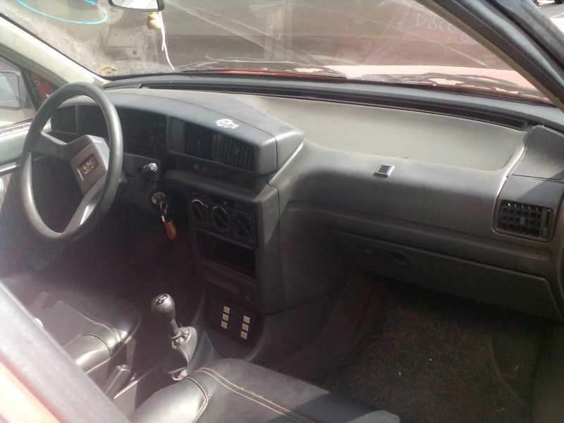 peugeot 405 berlina del año 1998