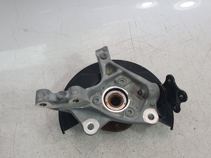 Recambio de mangueta delantera derecha para mg zs 1.5 hybrid+ referencia OEM IAM 11162895  