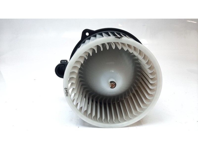 Recambio de ventilador calefaccion para hyundai tucson 1.6 cat referencia OEM IAM 97113D7000  