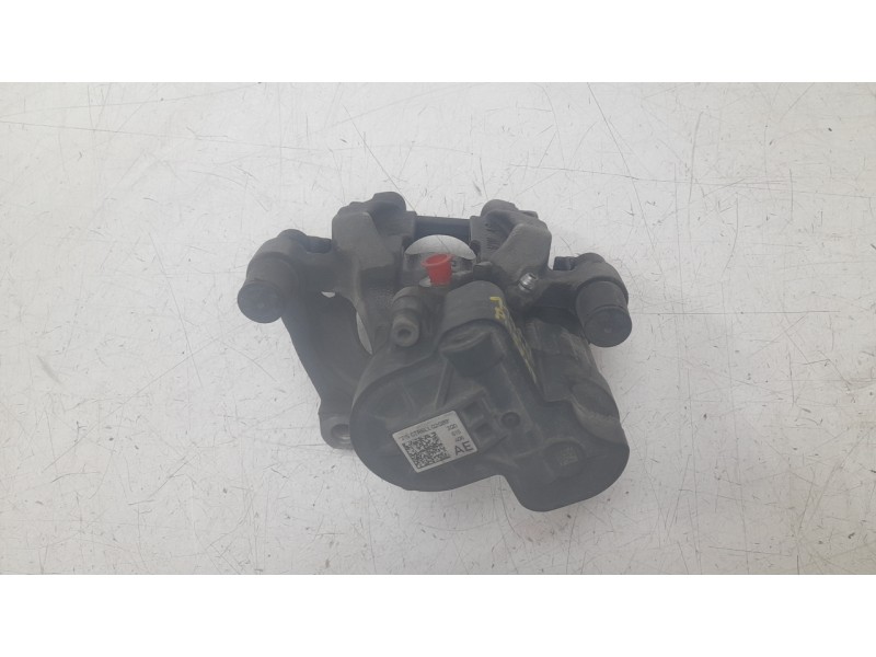 Recambio de pinza de freno trasera derecha para volkswagen passat variant (cb5) r-line referencia OEM IAM 3Q0615406AE  