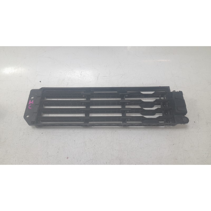 Recambio de canalizador de aire para renault clio v (b7_) 1.5 blue dci 85 (b7ag) referencia OEM IAM 214F68290R  214F68290R