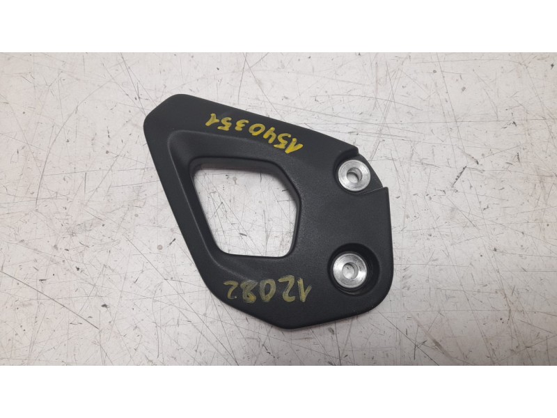 Recambio de estribo lateral para bmw r 1250 r 1250 gs adventure referencia OEM IAM 46718554072  