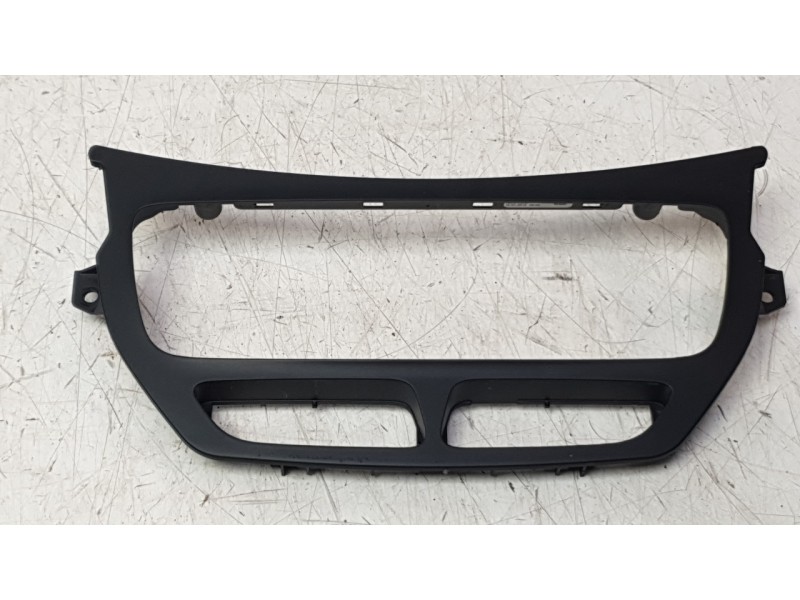 Recambio de moldura para ford c-max (ceu) business edition referencia OEM IAM F1CB18522  