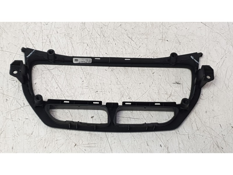 Recambio de moldura para ford c-max (ceu) business edition referencia OEM IAM F1CB18522  