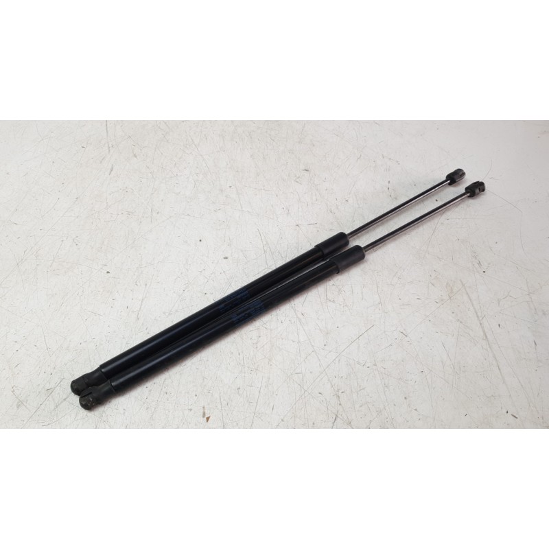 Recambio de amortiguadores maletero / porton para volkswagen passat variant (cb5) r-line referencia OEM IAM 3G9827550B  
