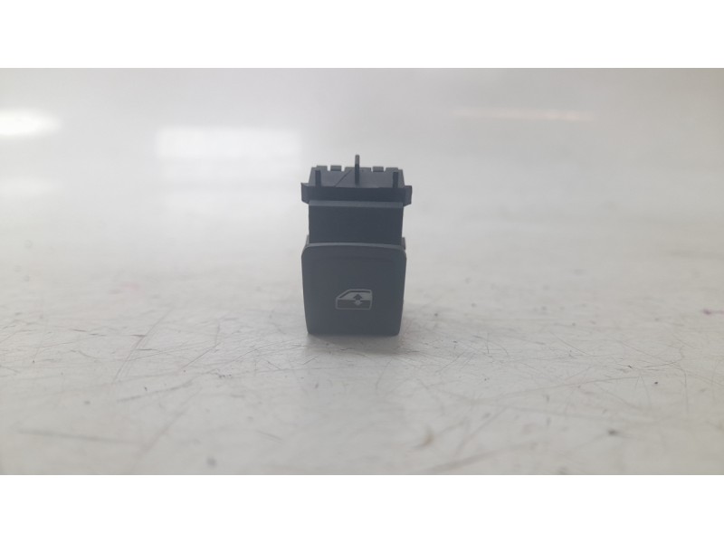 Recambio de mando elevalunas trasero derecho para skoda karoq (nu7, nd7) 1.5 tsi referencia OEM IAM 5G0959855K  