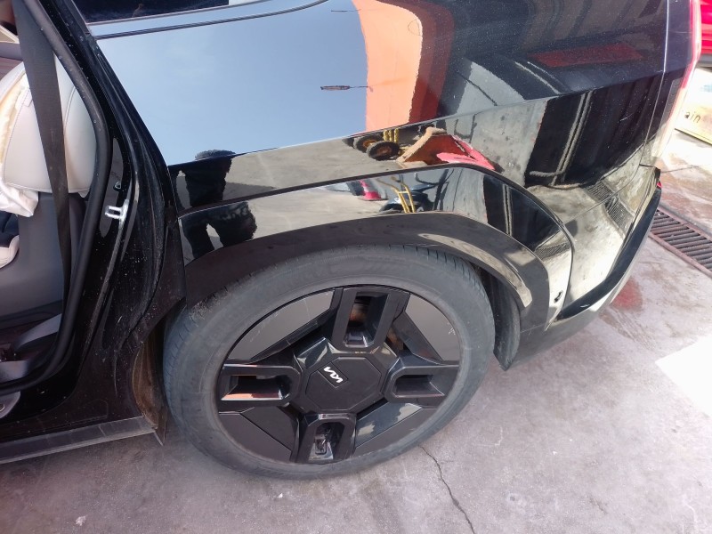 Recambio de aletin trasero izquierdo para kia ev9 100 gt-line awd referencia OEM IAM   