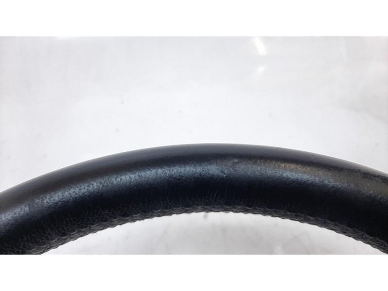 Recambio de volante para hyundai tucson 1.6 cat referencia OEM IAM 56110D7AH0TRY  