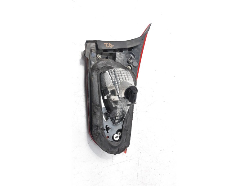 Recambio de piloto trasero derecho interior para mazda 3 lim. () 2.2 turbodiesel cat referencia OEM IAM BLD9513F0  