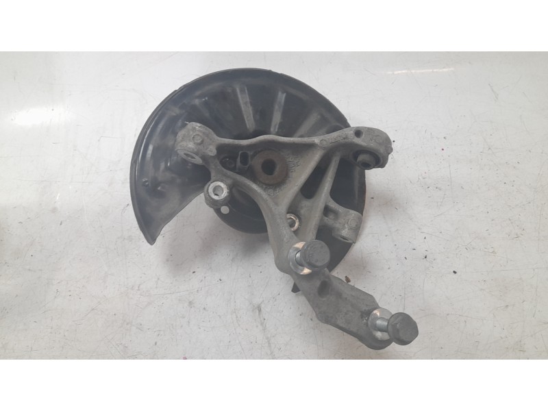 Recambio de mangueta trasera derecha para volkswagen passat variant (cb5) r-line referencia OEM IAM 3Q0505434H  