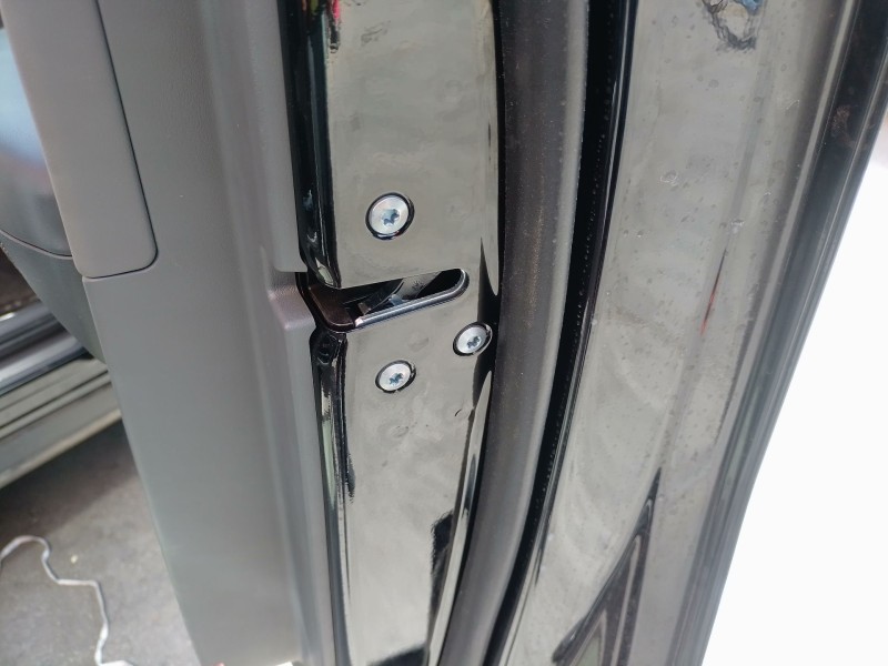 Recambio de cerradura puerta delantera derecha para kia ev9 100 gt-line awd referencia OEM IAM   